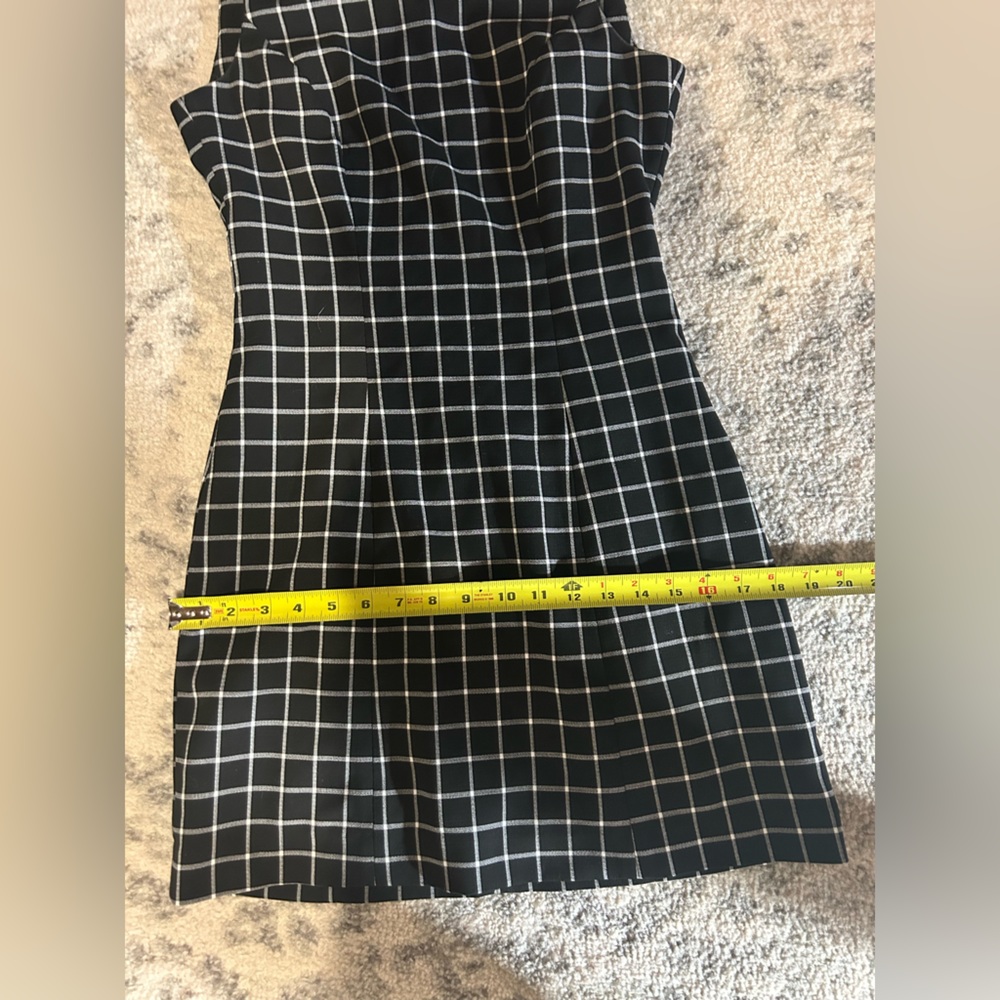 Black and white illusion pattern  size 6 H&M Holiday Little Black Dress - Picture 11 of 11